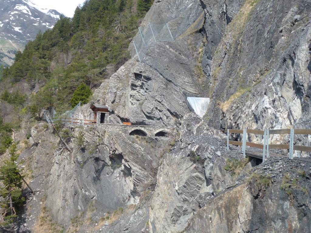 Bnb Valais - By La Sittelle Grimisuat Екстериор снимка